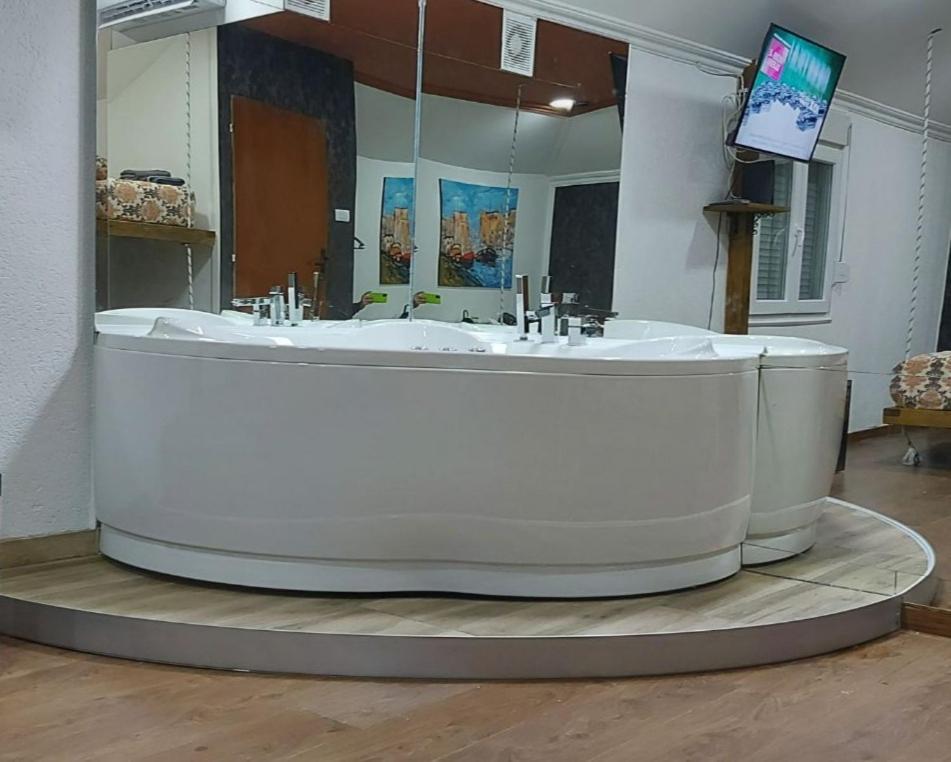 Mistik Secret Apartments ياغودينا المظهر الخارجي الصورة